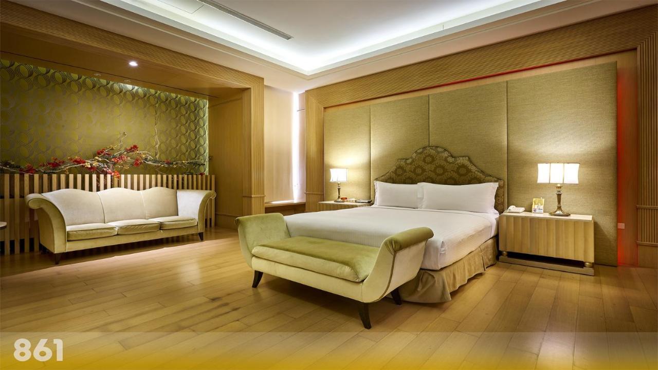 Wehome Motel Тайнань Экстерьер фото